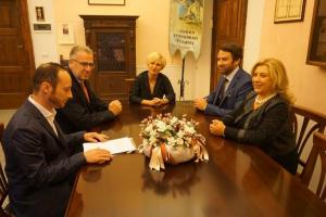 FOTO: sumperk.cz - Partnerská města - Sulmona