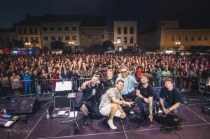 VÁNOČNÍ ŠUMPERK 2023 / LUCIE TRIBUTE BAND